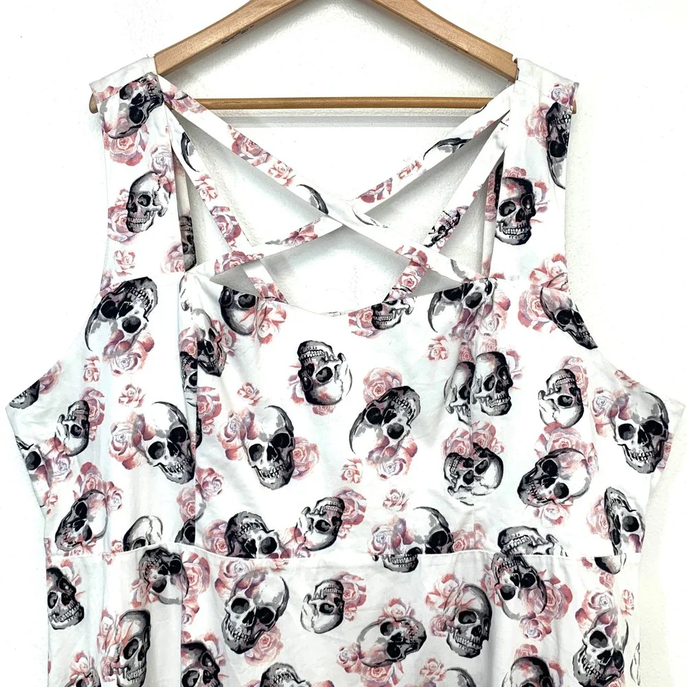 Torrid Skull Rose Print Midi Dress  Sz  26 Fit Flare White Pink Gothic Stretxch